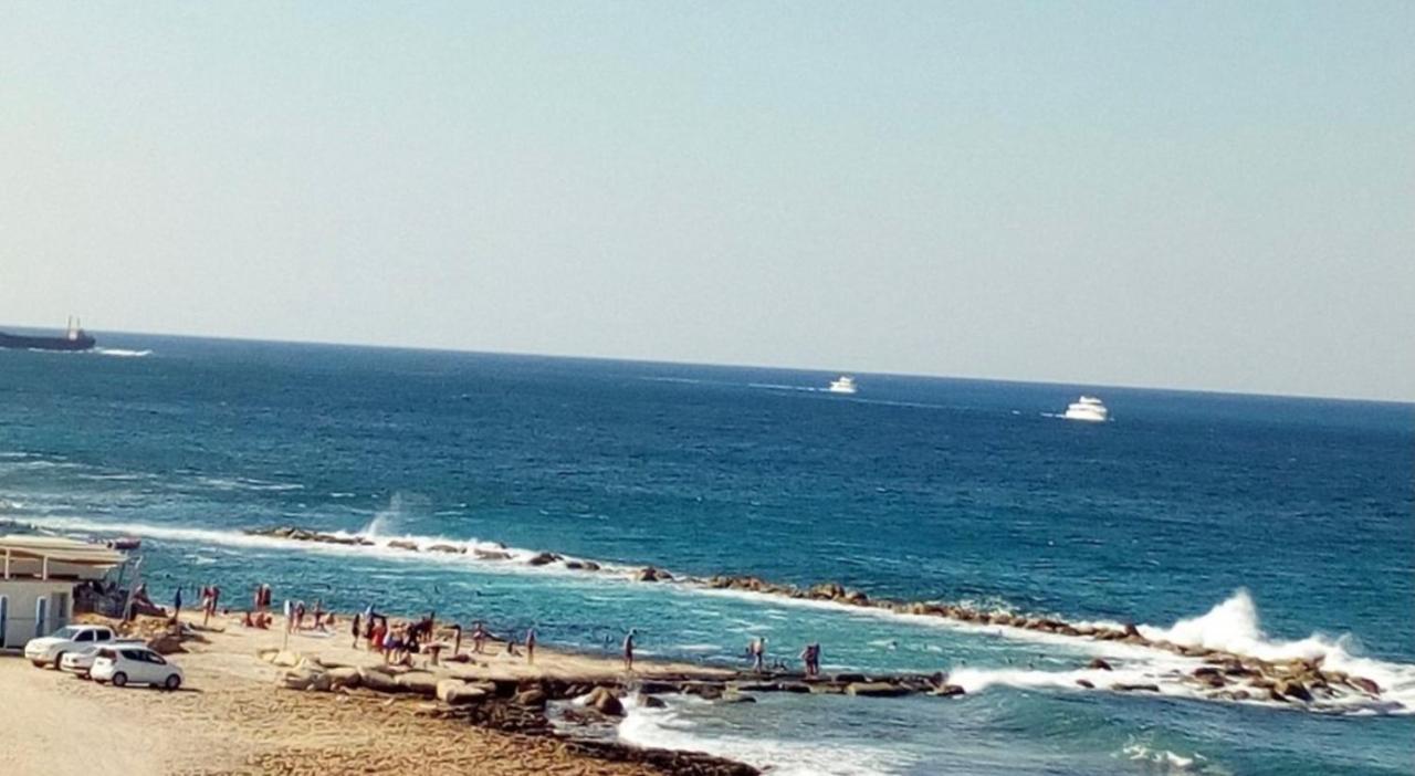 Klorakas Sea Base Holiday Apartments מראה חיצוני תמונה