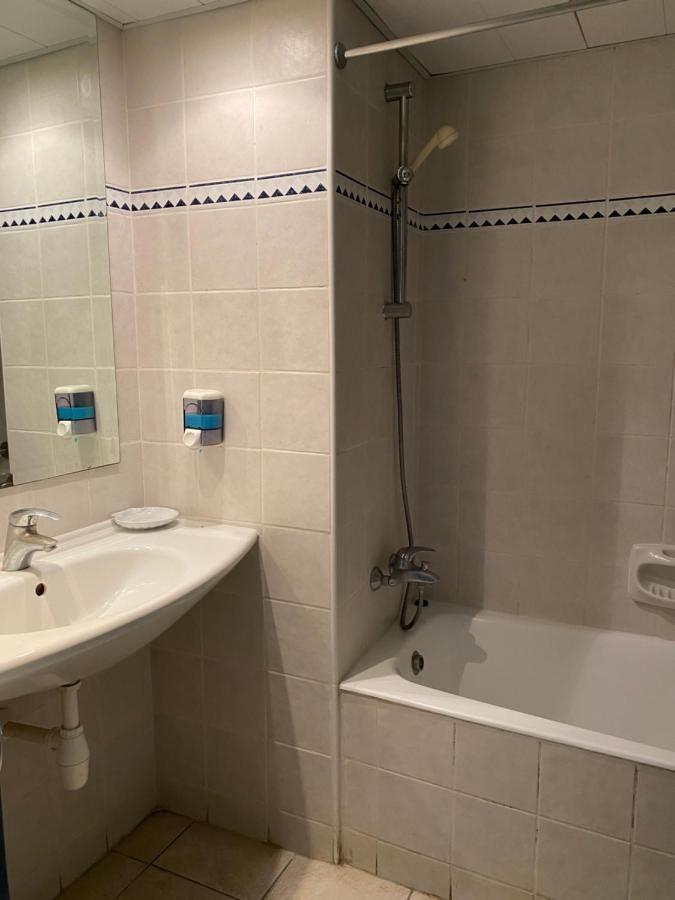 Klorakas Sea Base Holiday Apartments מראה חיצוני תמונה